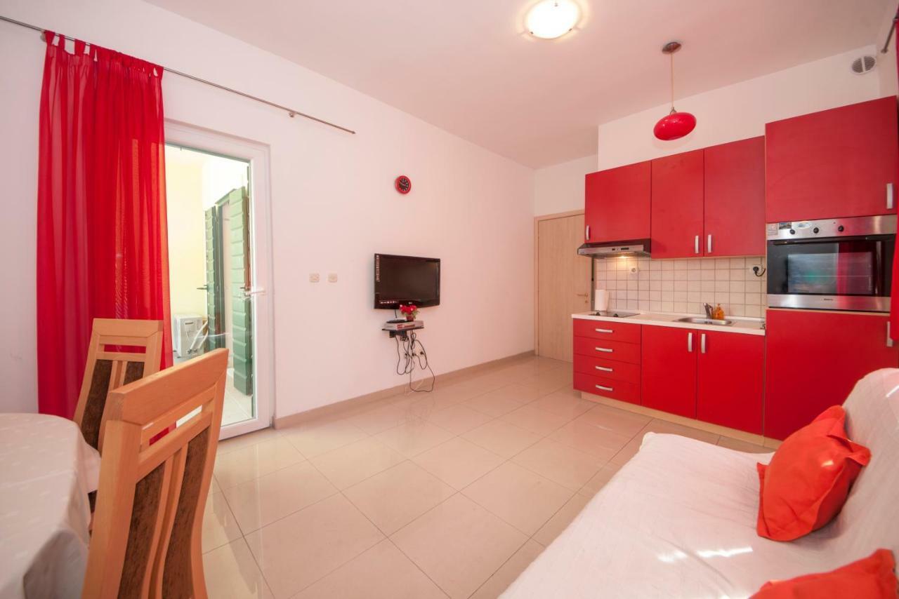 Holiday House Barbara Supetar Bagian luar foto