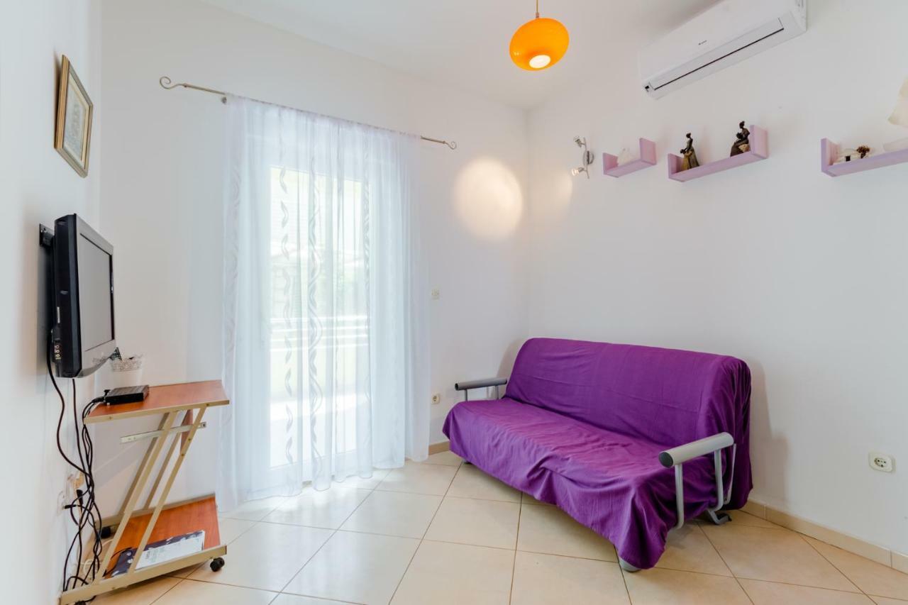 Holiday House Barbara Supetar Bagian luar foto
