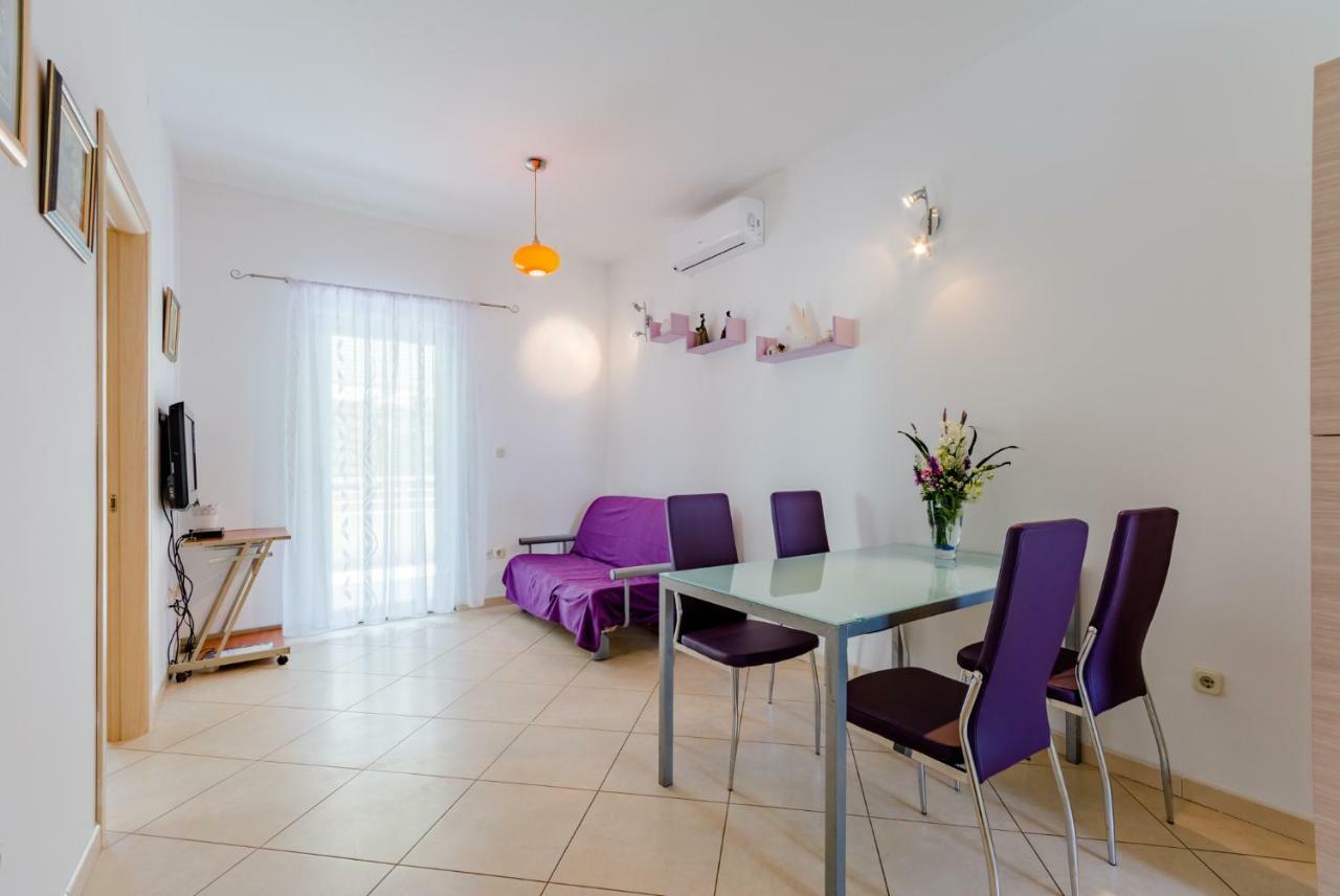 Holiday House Barbara Supetar Bagian luar foto