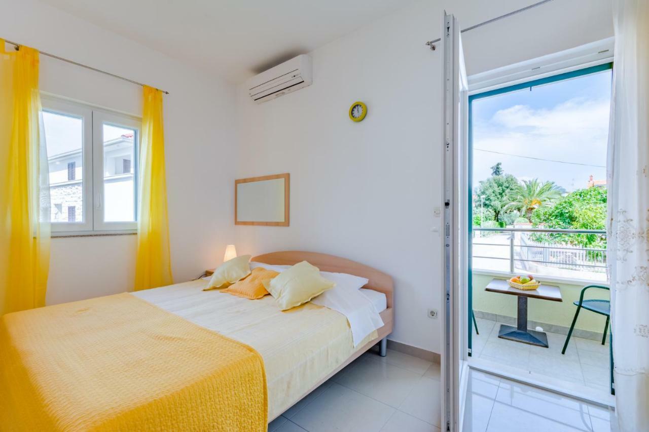 Holiday House Barbara Supetar Bagian luar foto