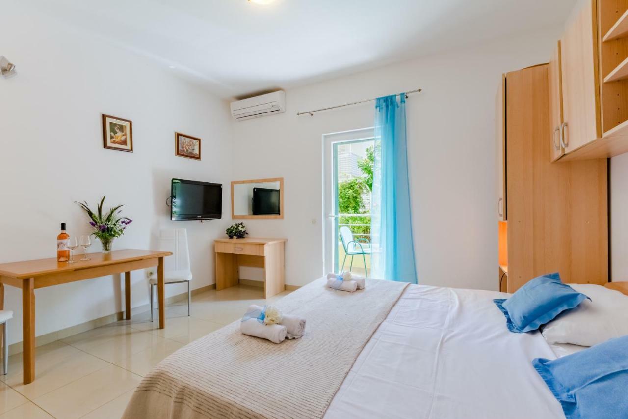 Holiday House Barbara Supetar Bagian luar foto