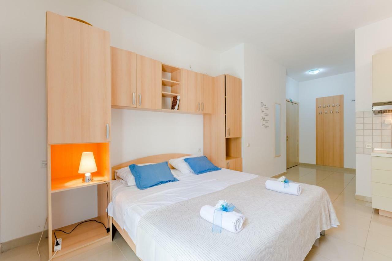 Holiday House Barbara Supetar Bagian luar foto